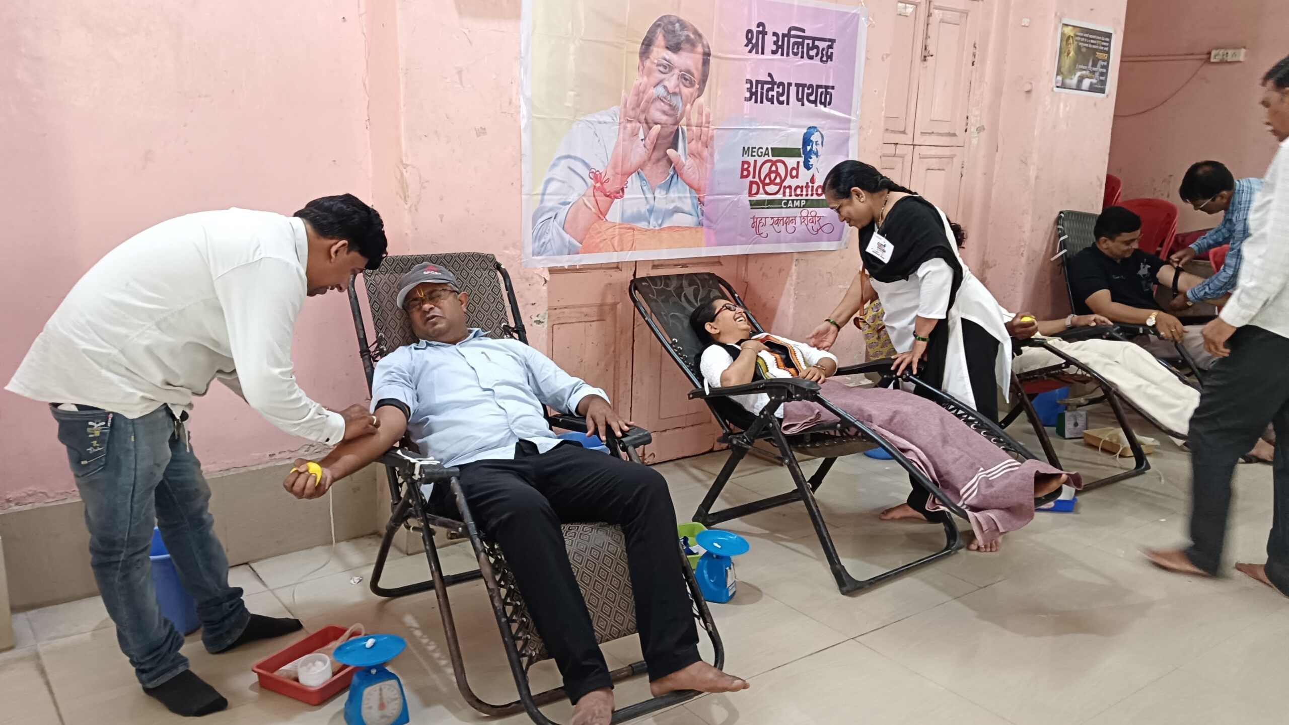 सेवेचा व भक्तीचा संगम – महारक्तदान शिबिरात भुसावळकरांचा सहभाग