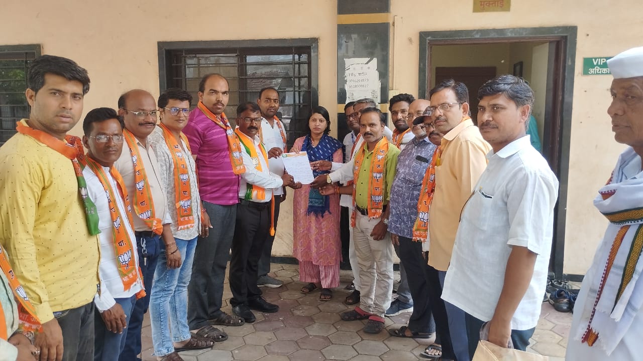 बोदवड नगर पंचायतच्या कर वाढीविरोधात भाजपा आक्रमक — निवेदनाद्वारे निषेध
