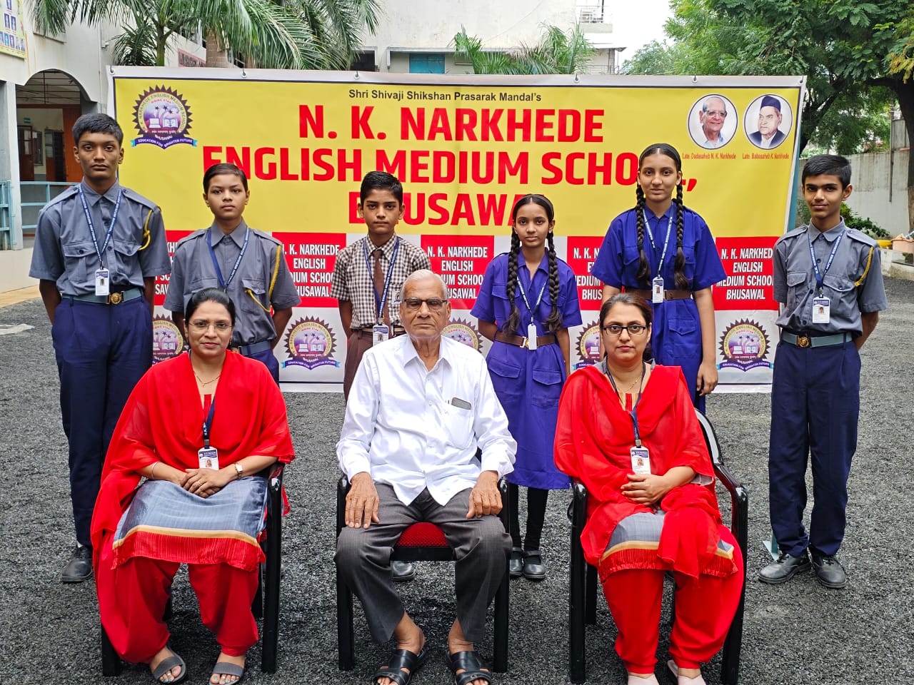 तालुका व जिल्हा स्तरावर शिष्यवृत्ती यादीत एन.के. नारखेडे स्कूलचे ८ विद्यार्थी