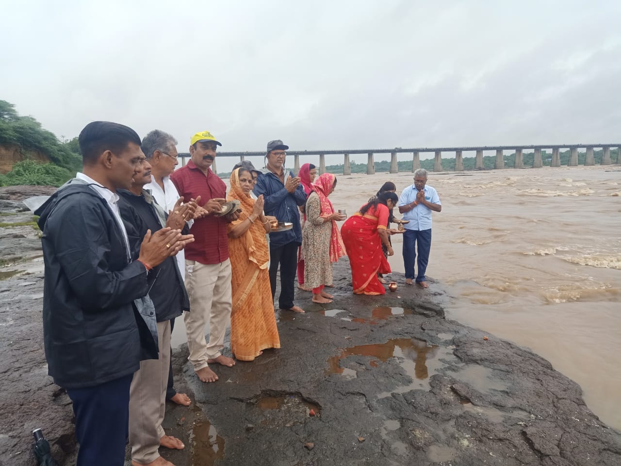 तापी महाआरतीस प्रारंभ – सूर्यकन्या तापीभक्त परिवाराचा उपक्रम